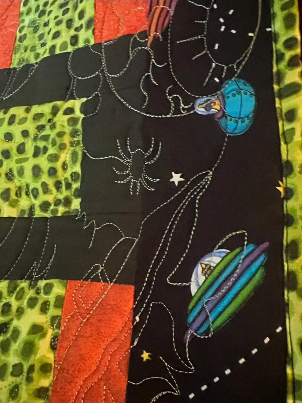handmade alien quilt Cartoon Patchwork Quilt elaborate quilting design